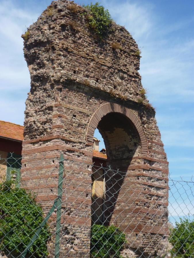 Logement Calme Proche Mer, 4 Personnes, St Aygulf Fréjus 外观 照片
