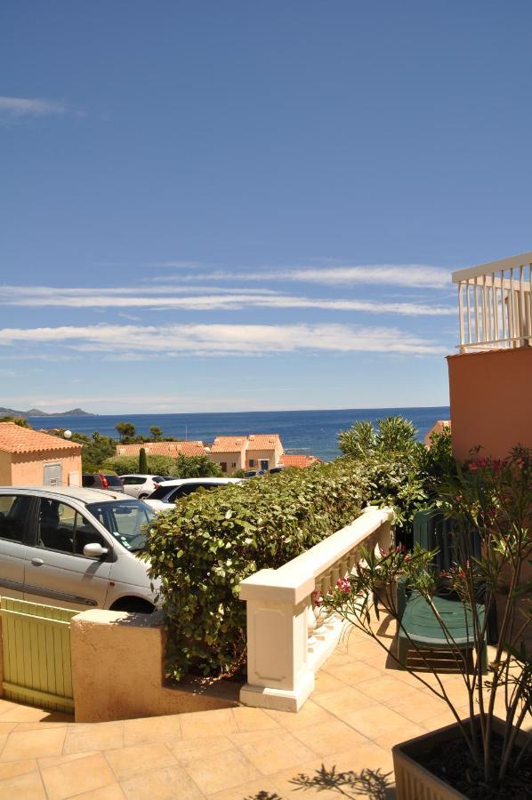 Logement Calme Proche Mer, 4 Personnes, St Aygulf Fréjus 外观 照片