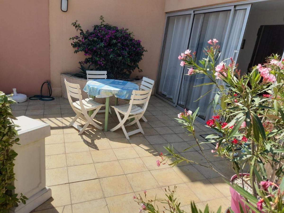 Logement Calme Proche Mer, 4 Personnes, St Aygulf Fréjus 外观 照片