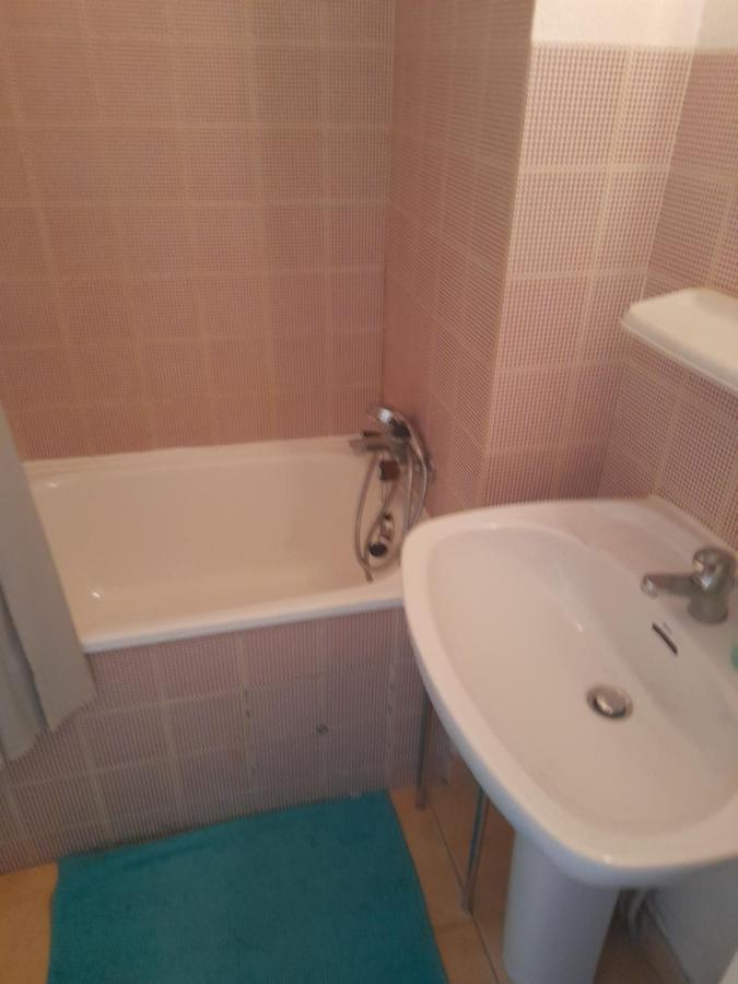 Logement Calme Proche Mer, 4 Personnes, St Aygulf Fréjus 外观 照片