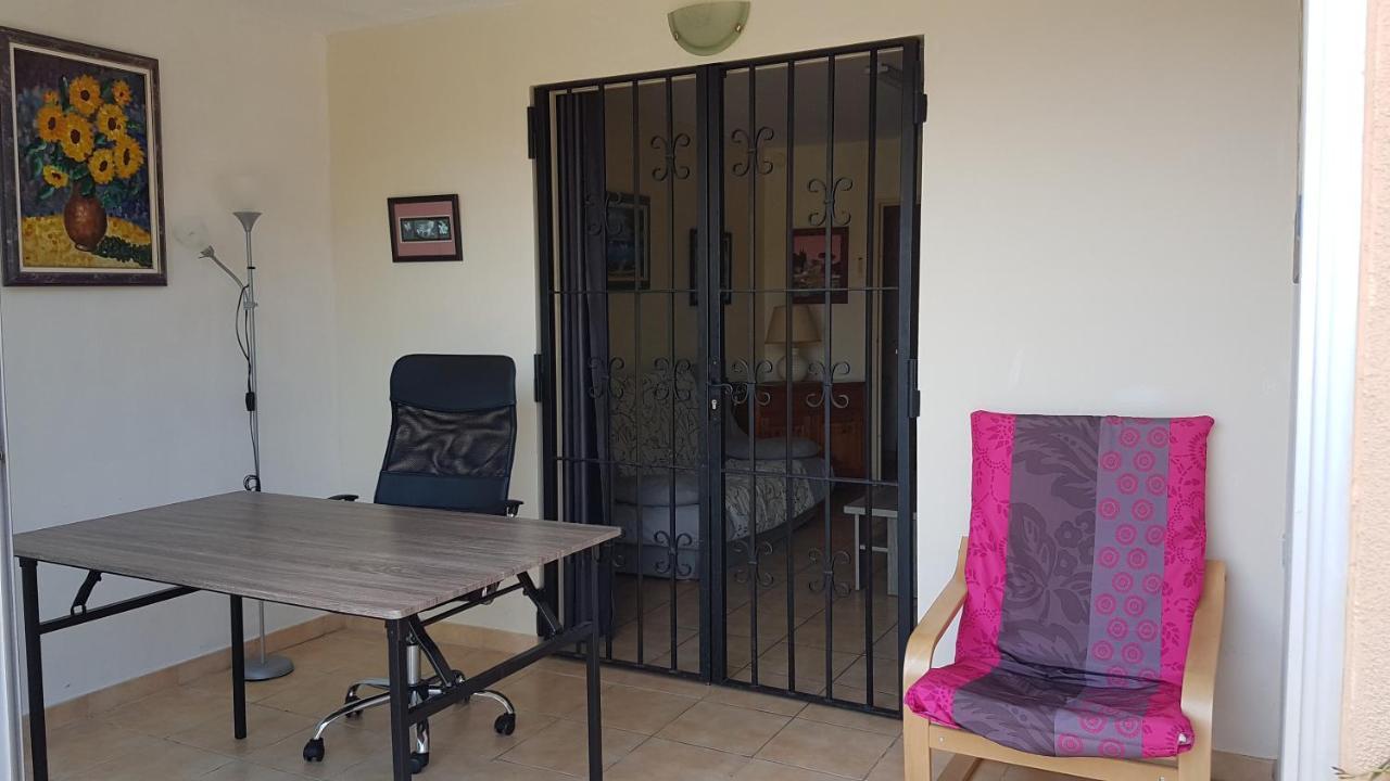 Logement Calme Proche Mer, 4 Personnes, St Aygulf Fréjus 外观 照片