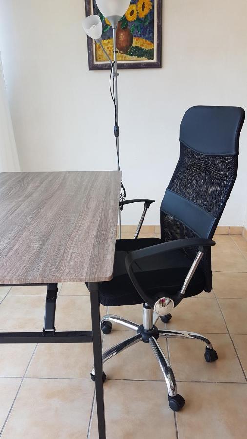 Logement Calme Proche Mer, 4 Personnes, St Aygulf Fréjus 外观 照片