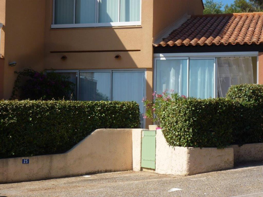 Logement Calme Proche Mer, 4 Personnes, St Aygulf Fréjus 外观 照片